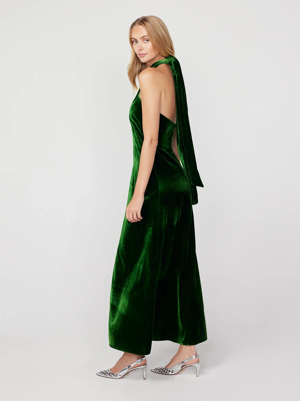 Neve Green Velvet Halter Dress 2 Neve Green Velvet Halter Dress - Image 2